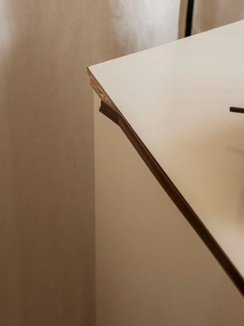 Olga, la commode aux poignées seventies N°699