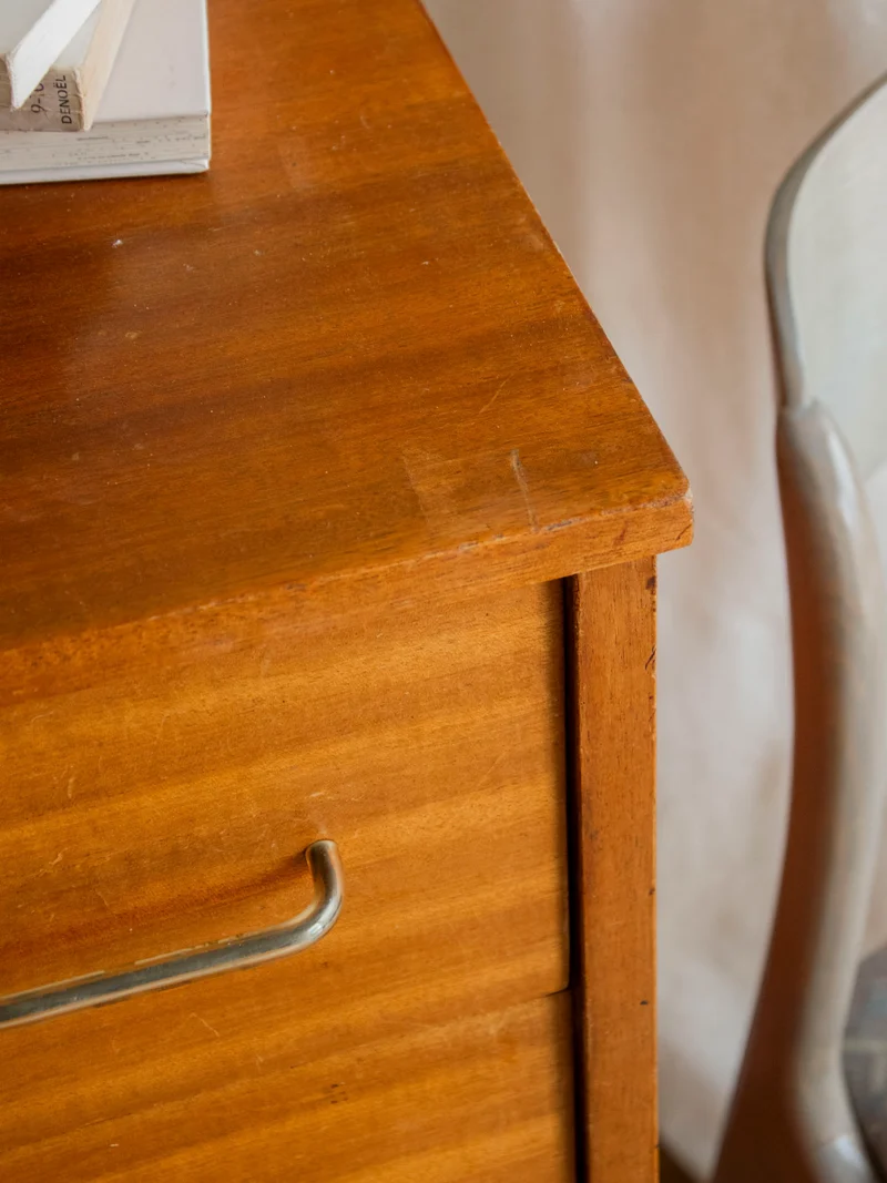Olga, la commode scandinave aux pieds compas N°700