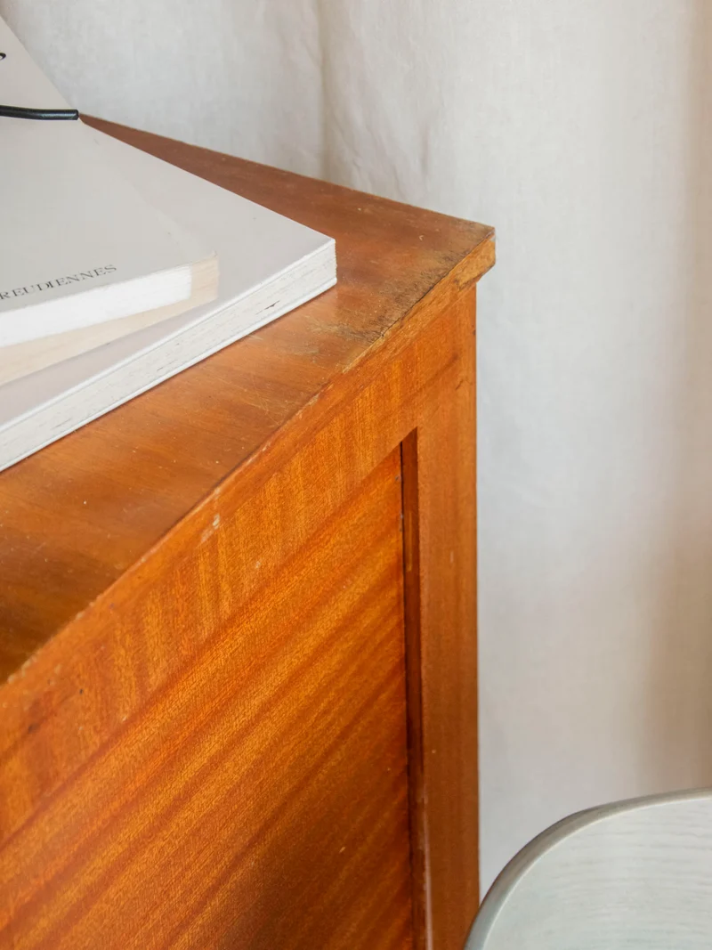 Olga, la commode scandinave aux pieds compas N°700