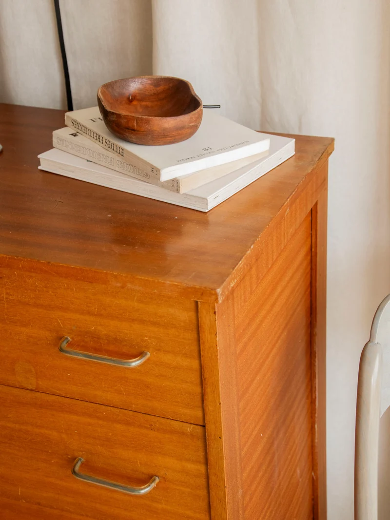 Olga, la commode scandinave aux pieds compas N°700