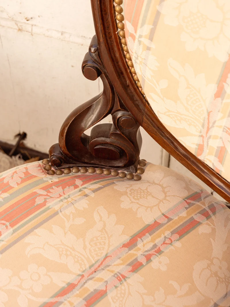 Claude, la paire de chaises Napoléon III en bois N°1454