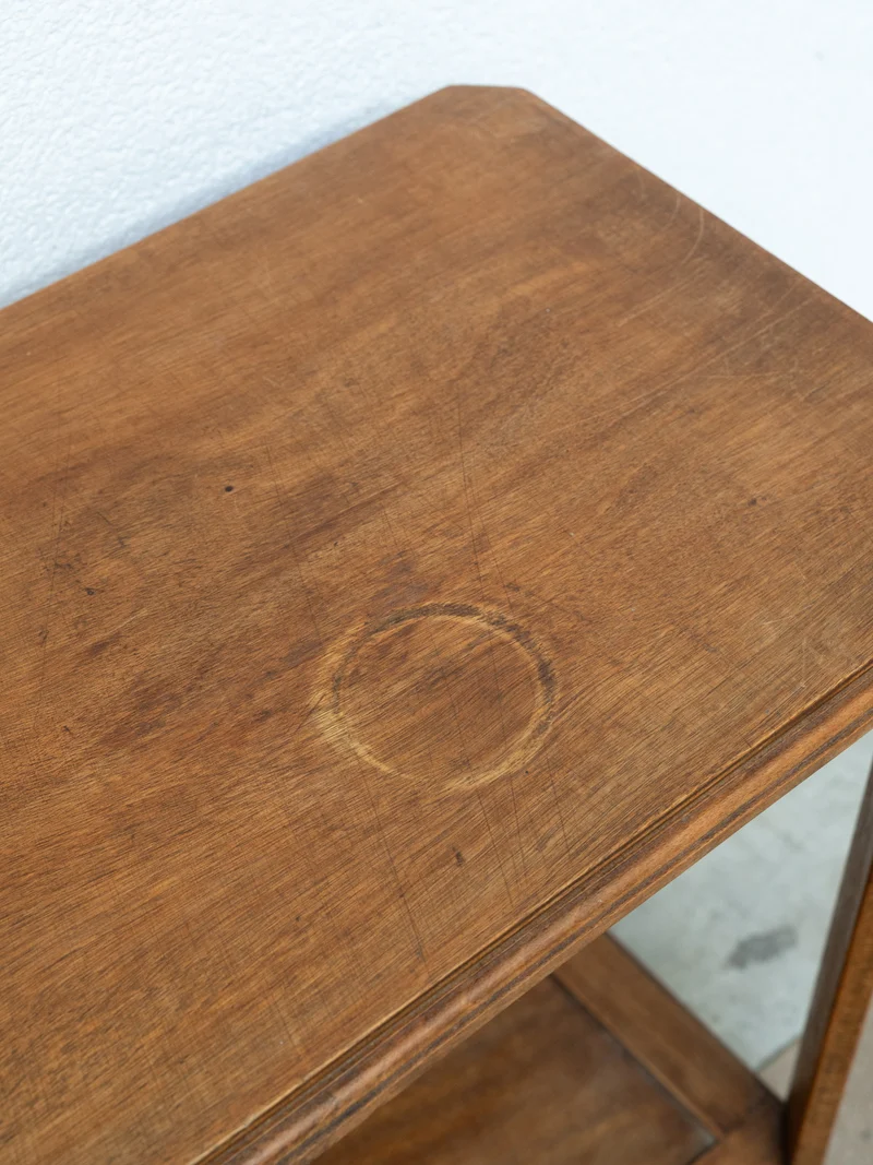 Francine, la table d'appoint en bois N°1100