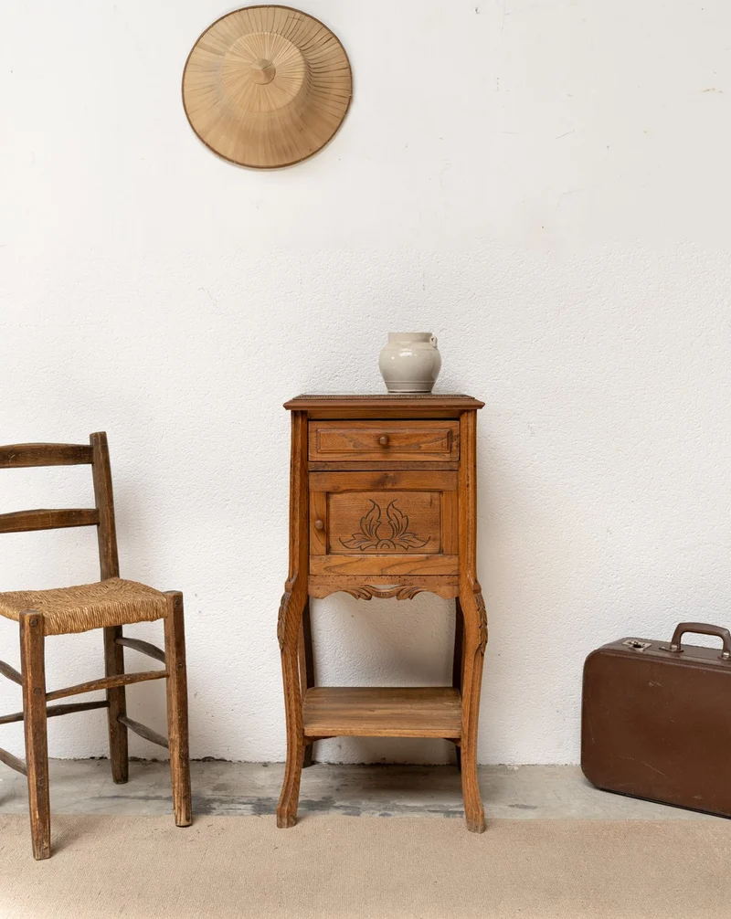 Odile, la table de chevet en bois et marbre N°1460