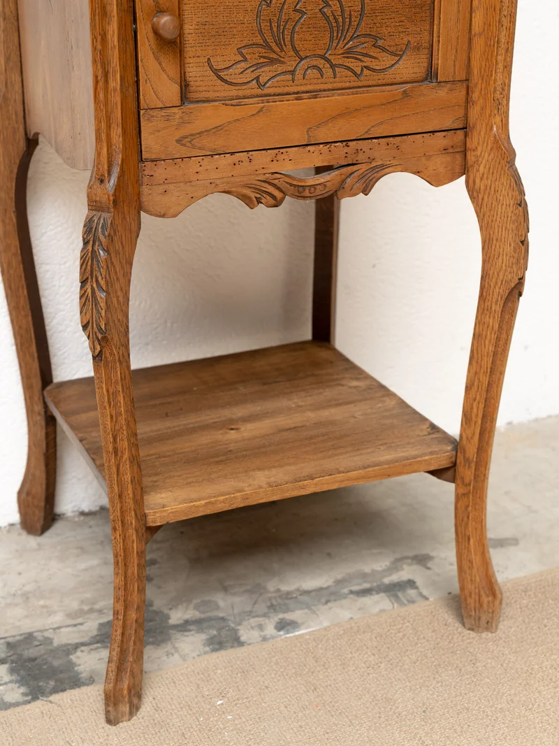 Odile, la table de chevet en bois et marbre N°1460