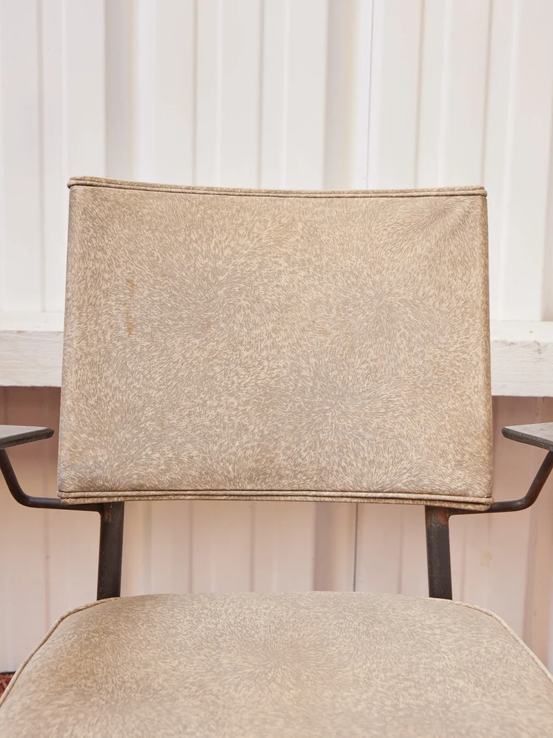 Jakob, la paire de fauteuils en skaï N°1303