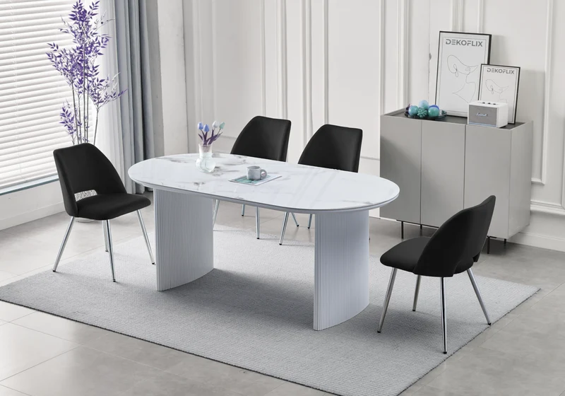 Ensemble table marbre beige et chaises argent – Kara