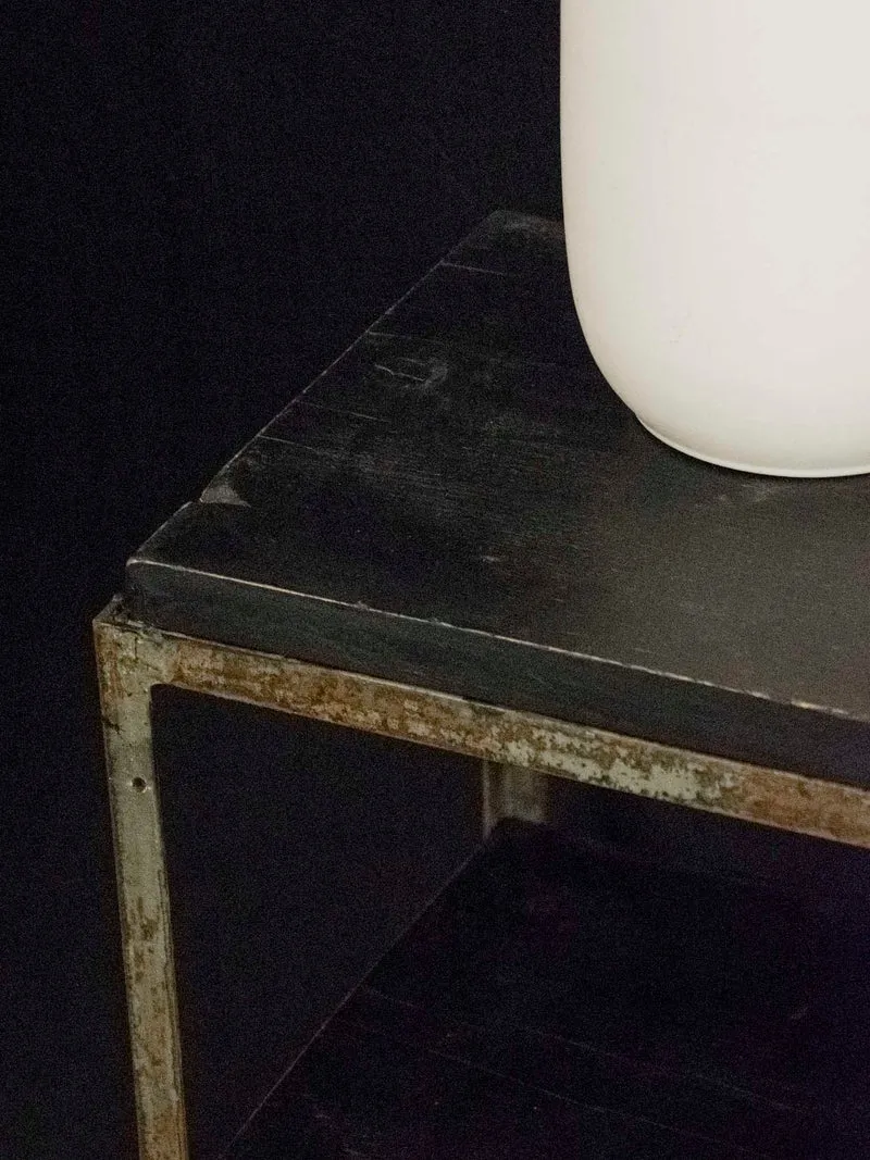 Isabelle, l'étagère-console aux lignes industrielles N°313