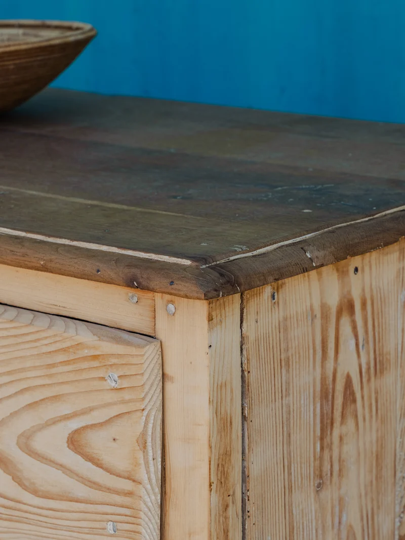 Fernand, le meuble de métier à 12 casiers en bois N°391