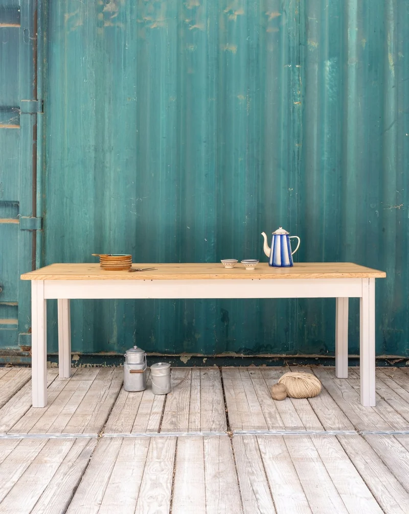 Romy, la grande table à manger en bois N°1443