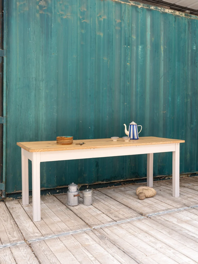 Romy, la grande table à manger en bois N°1443