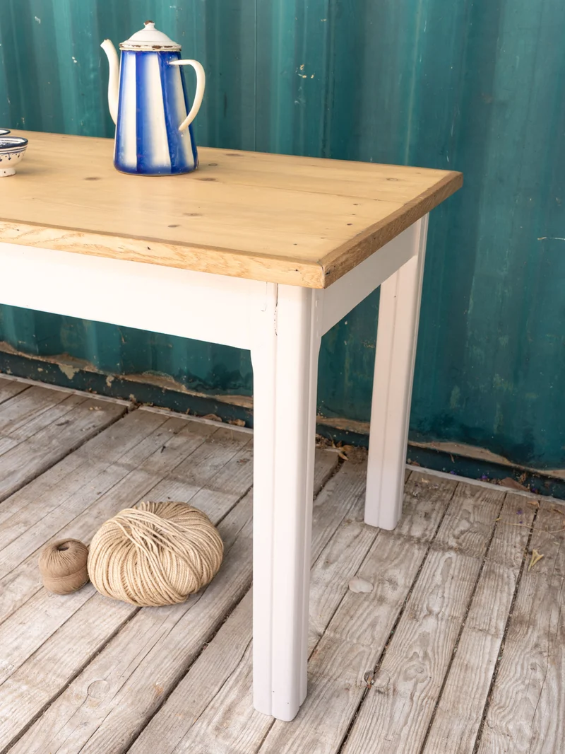 Romy, la grande table à manger en bois N°1443