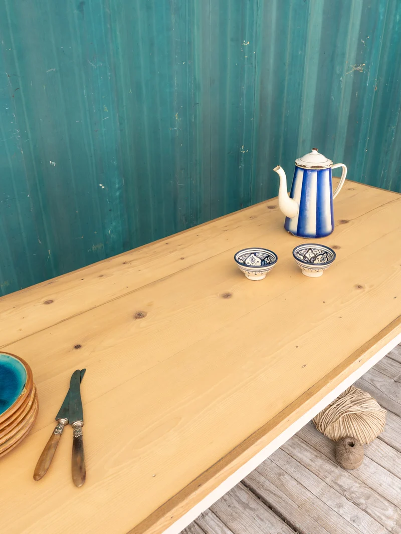 Romy, la grande table à manger en bois N°1443