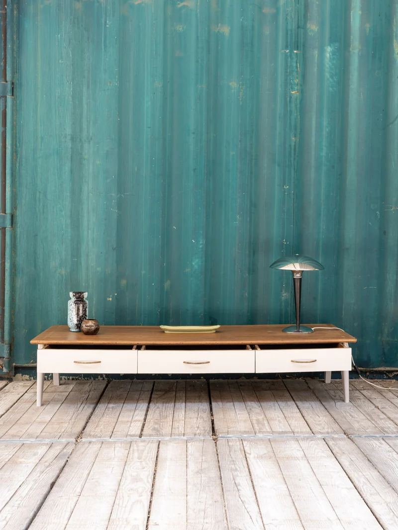 Léonie, la longue table basse en bois N°1066