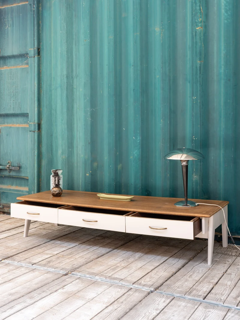 Léonie, la longue table basse en bois N°1066