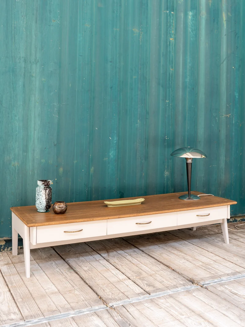 Léonie, la longue table basse en bois N°1066