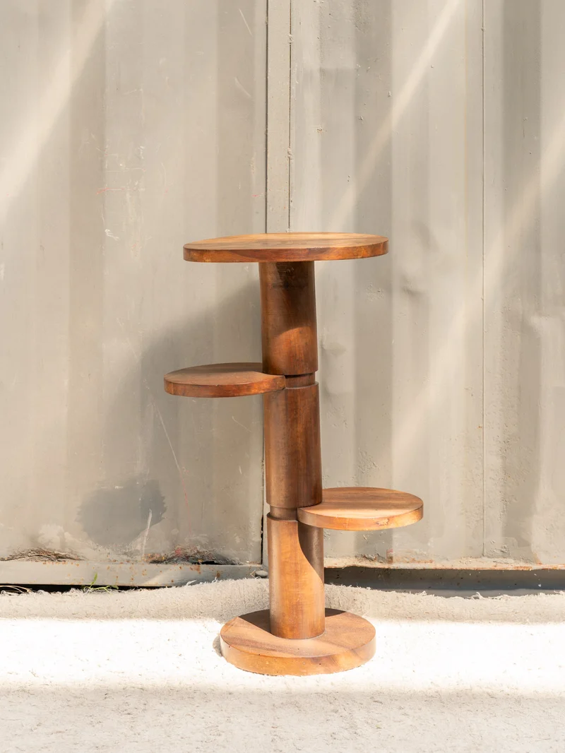 Francine, la sellette en bois N°1088