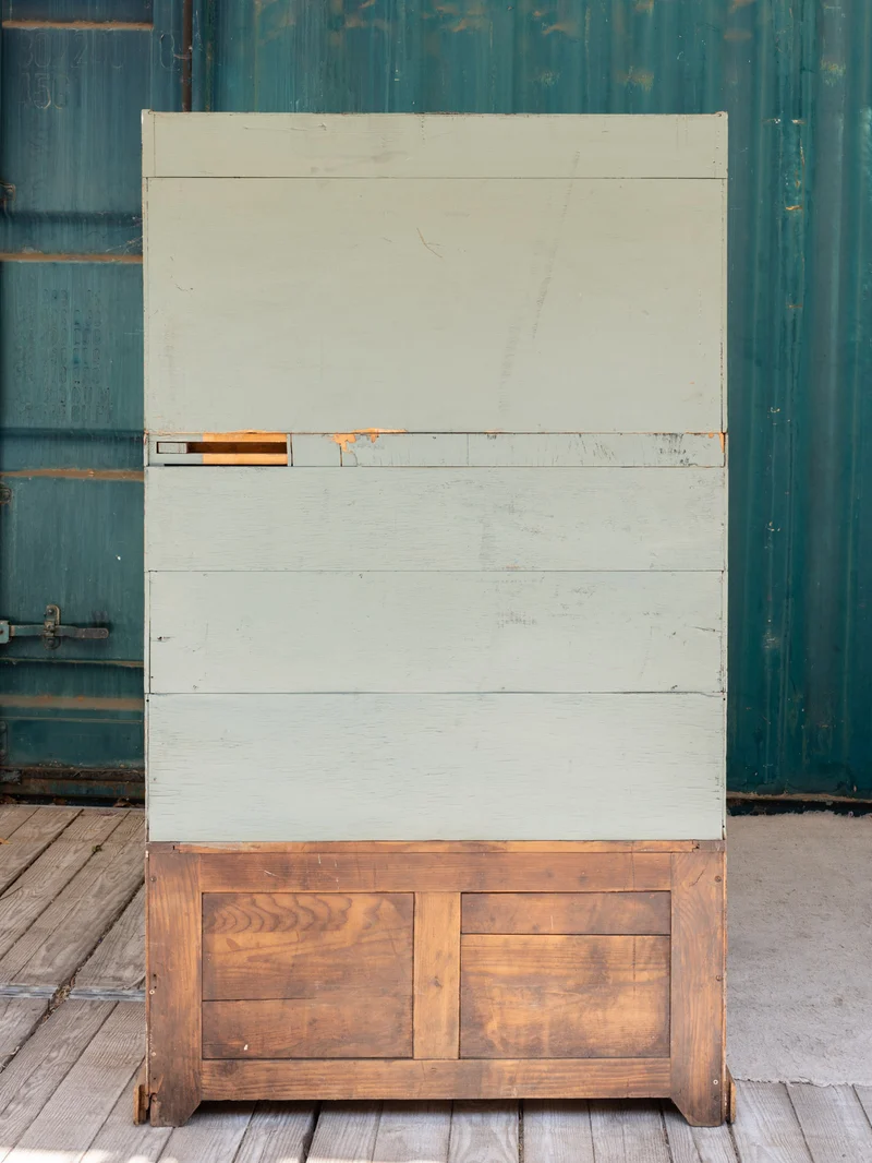 Fernand, le meuble de métier à casiers en bois N°393