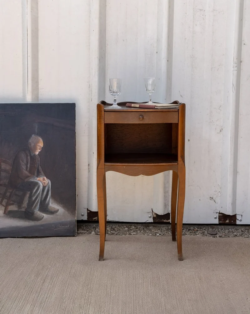 Odile, la table de chevet en bois N°1485