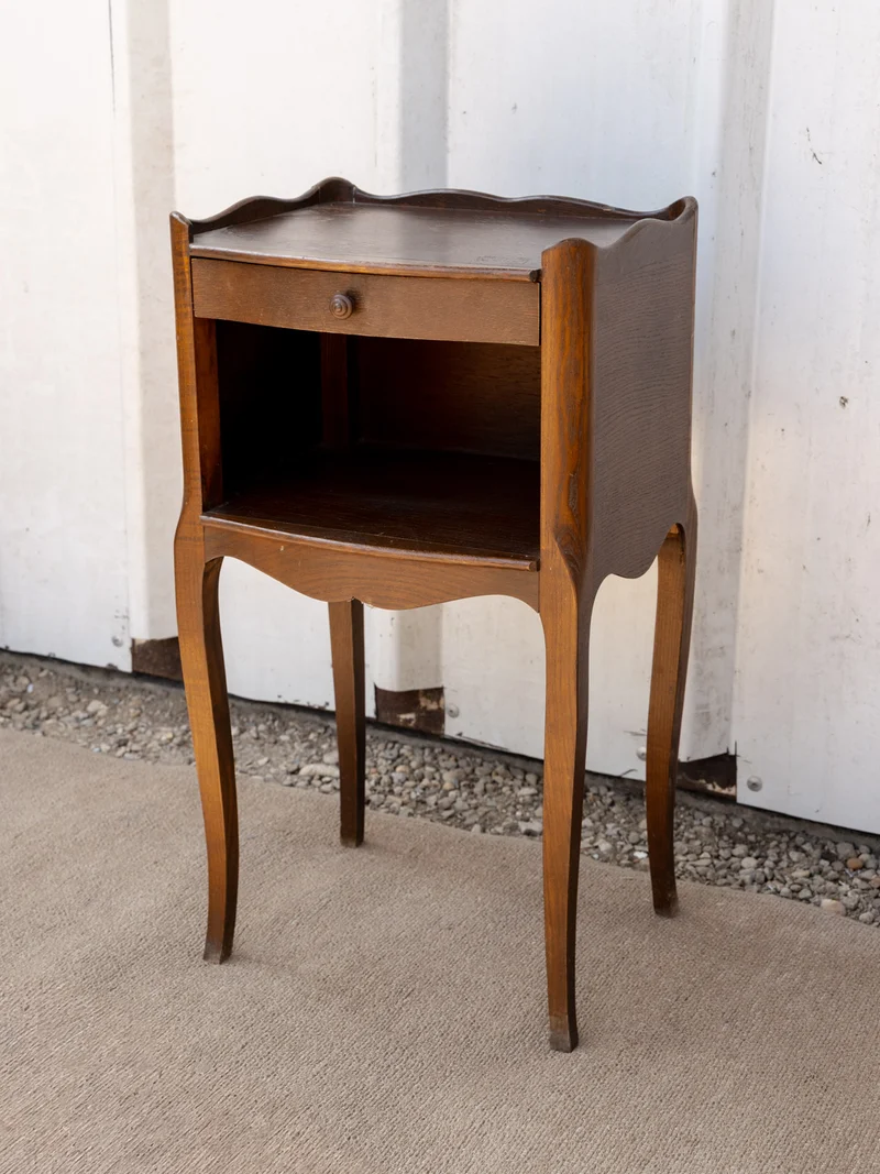 Odile, la table de chevet en bois N°1485