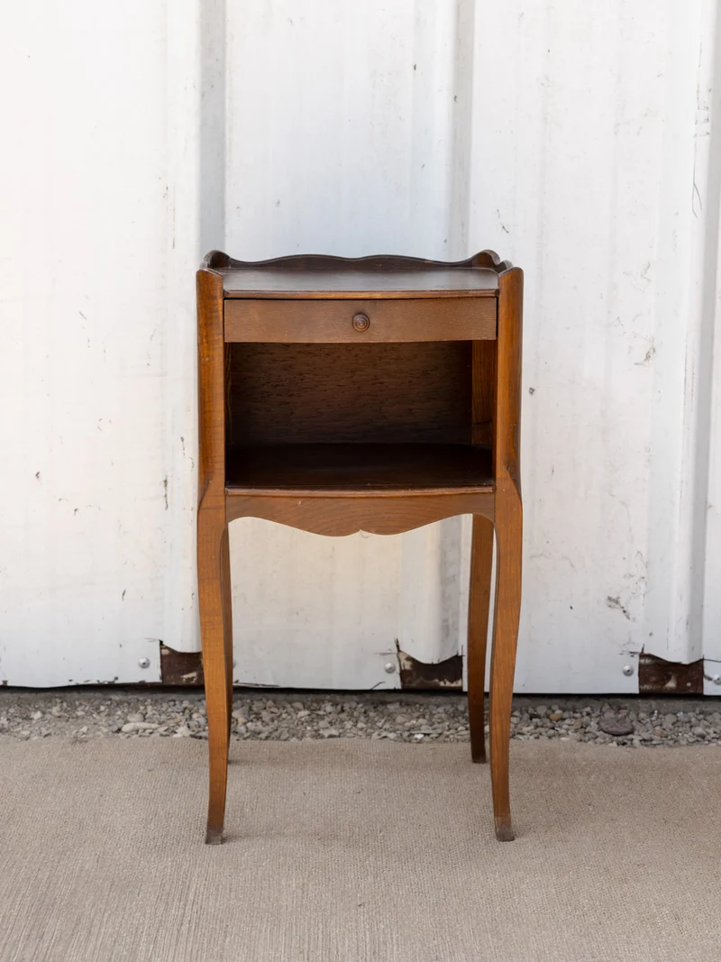 Odile, la table de chevet en bois N°1485
