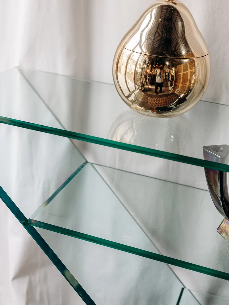 Hanna, la console en verre et marbre N°601