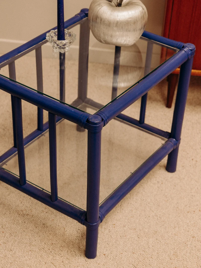 Donna, la table basse bleu Majorelle N°1075