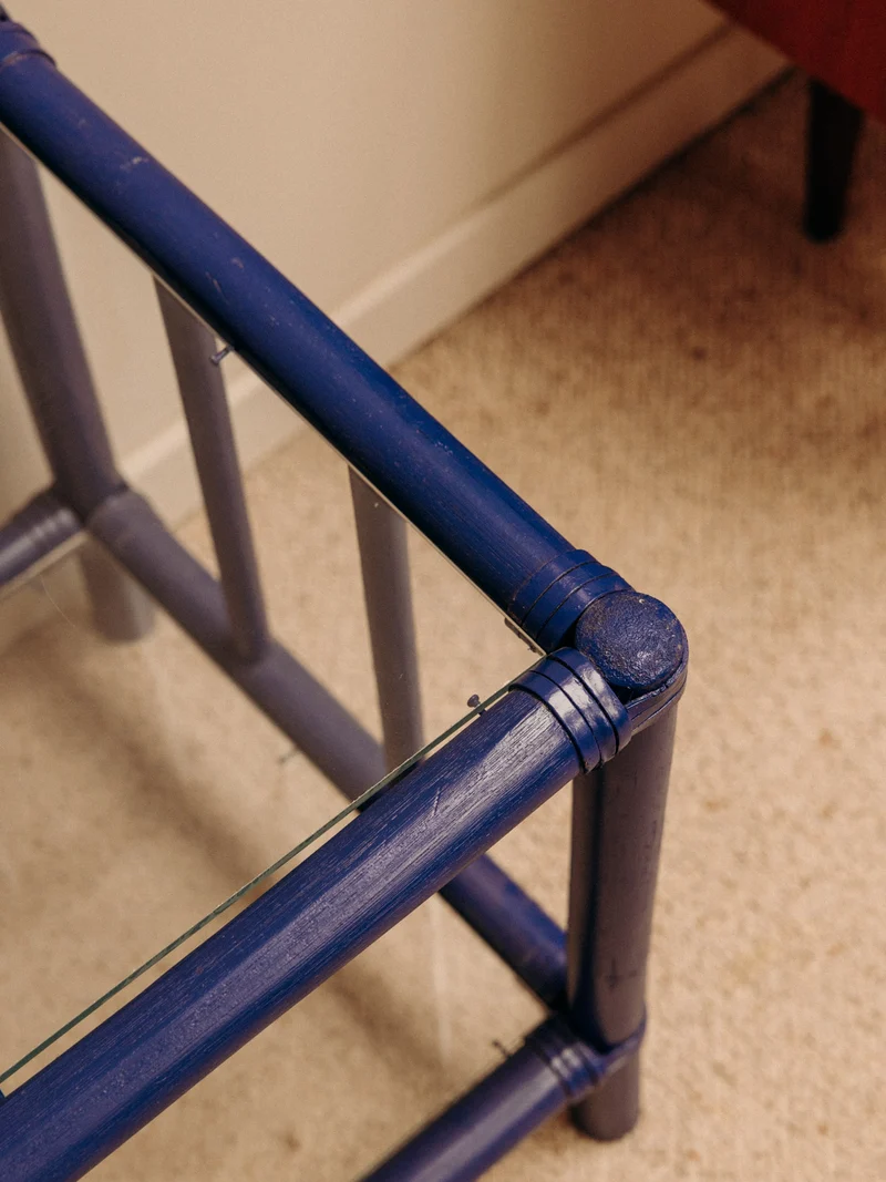 Donna, la table basse bleu Majorelle N°1075