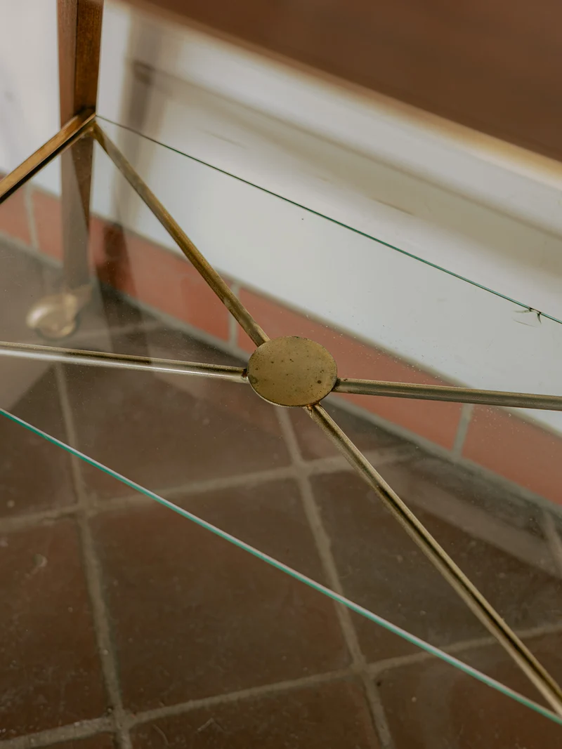 Anouk, la desserte à roulettes en bois et verre mid-century N°359