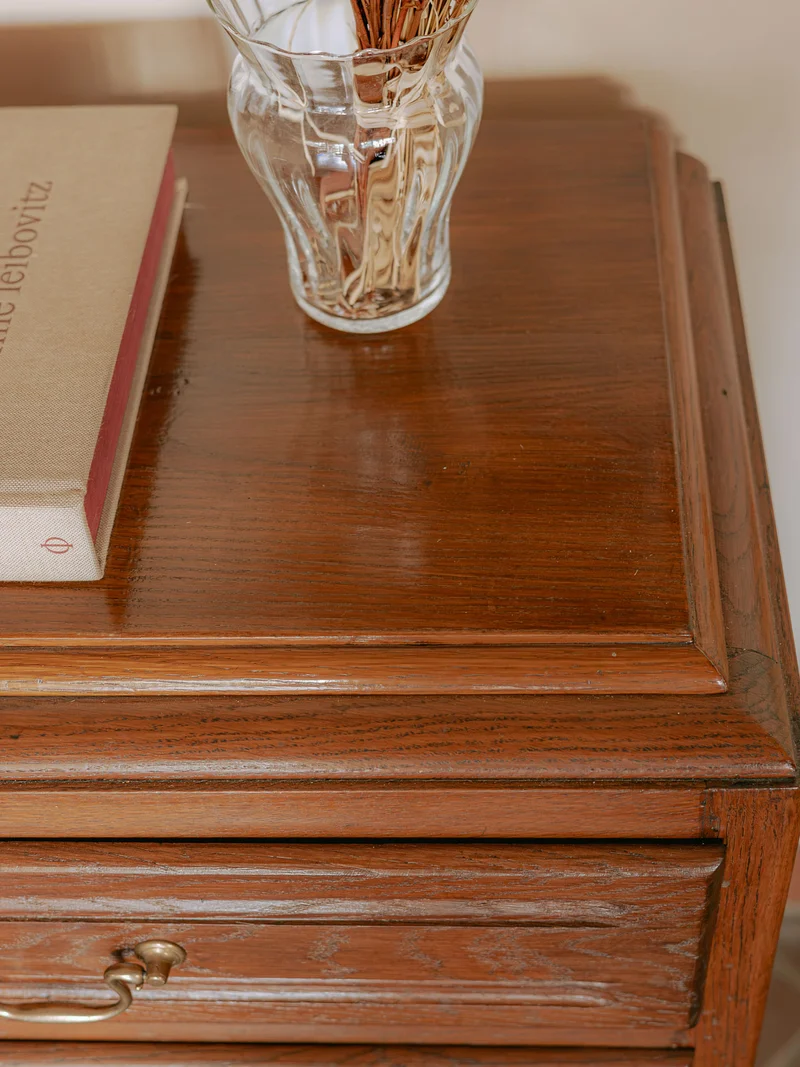 Garance, la commode classique en chêne massif N°701
