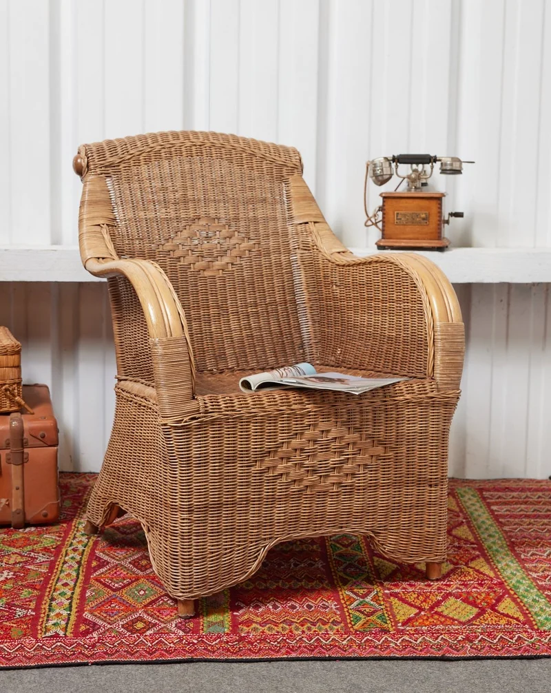 Ernest, le grand fauteuil en osier N°1090