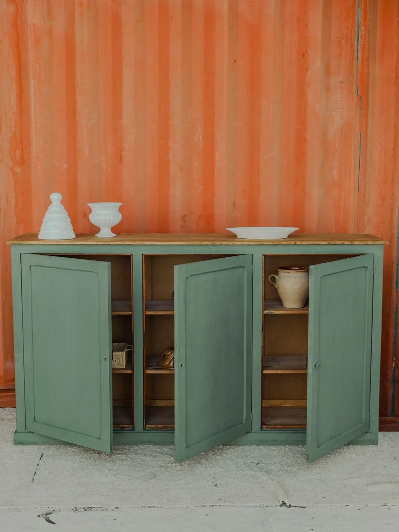 Gilbert, le long buffet en bois vert d'eau N°1591