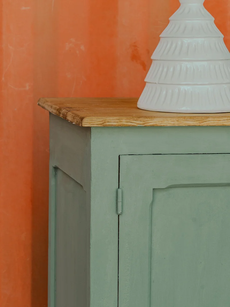 Gilbert, le long buffet en bois vert d'eau N°1591