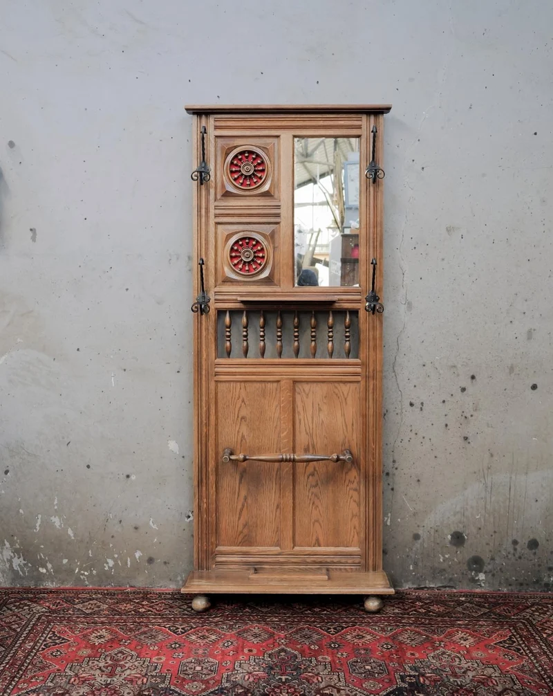 Max, le grand porte-manteau en bois N°372