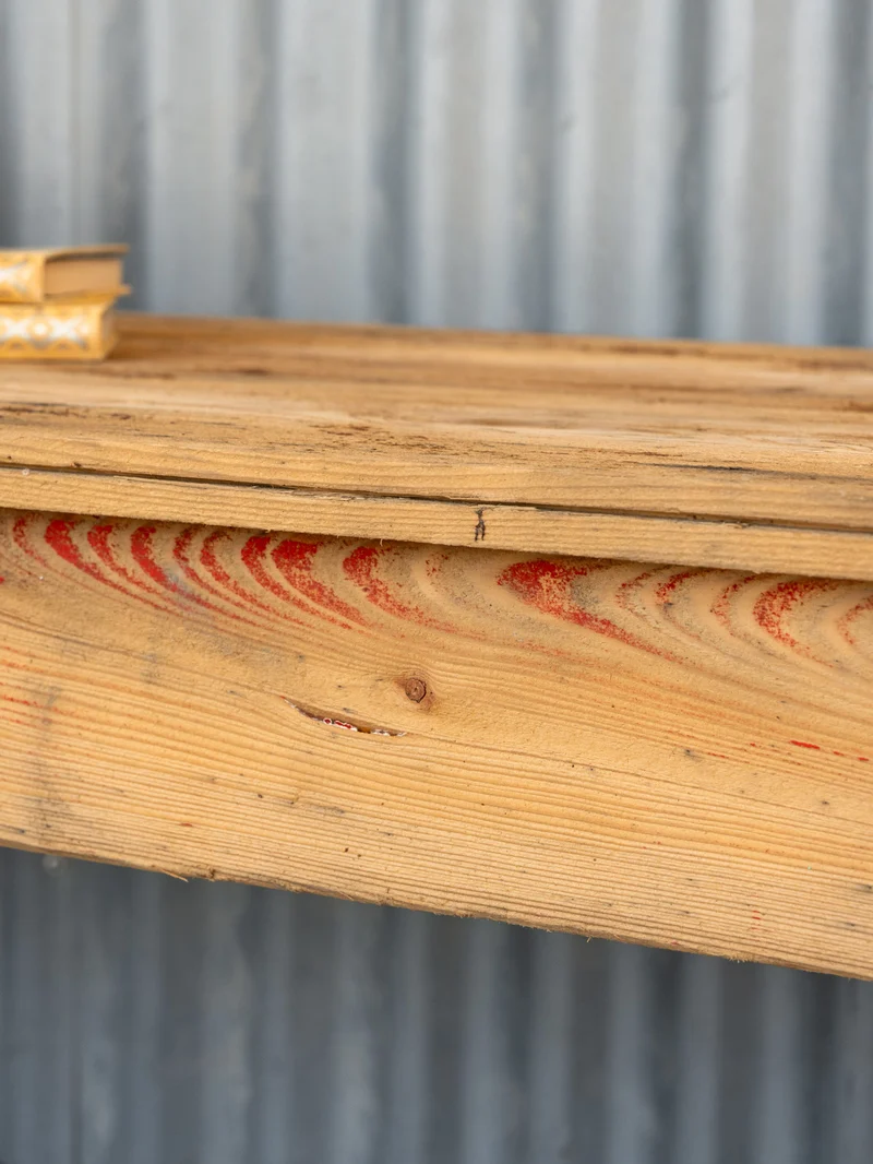 Antoine, le grand banc en bois N°471
