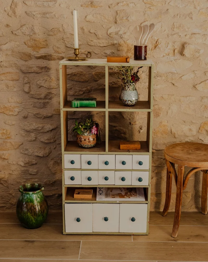 Fernand, le petit meuble de métier en bois N°369