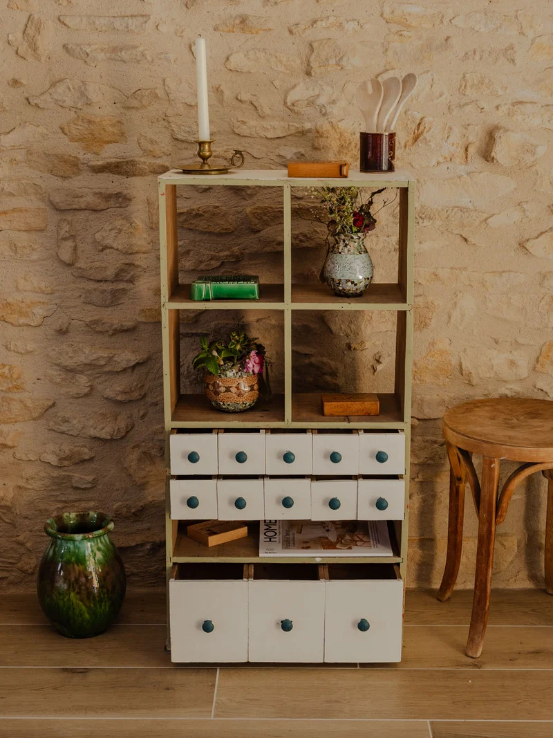 Fernand, le petit meuble de métier en bois N°369