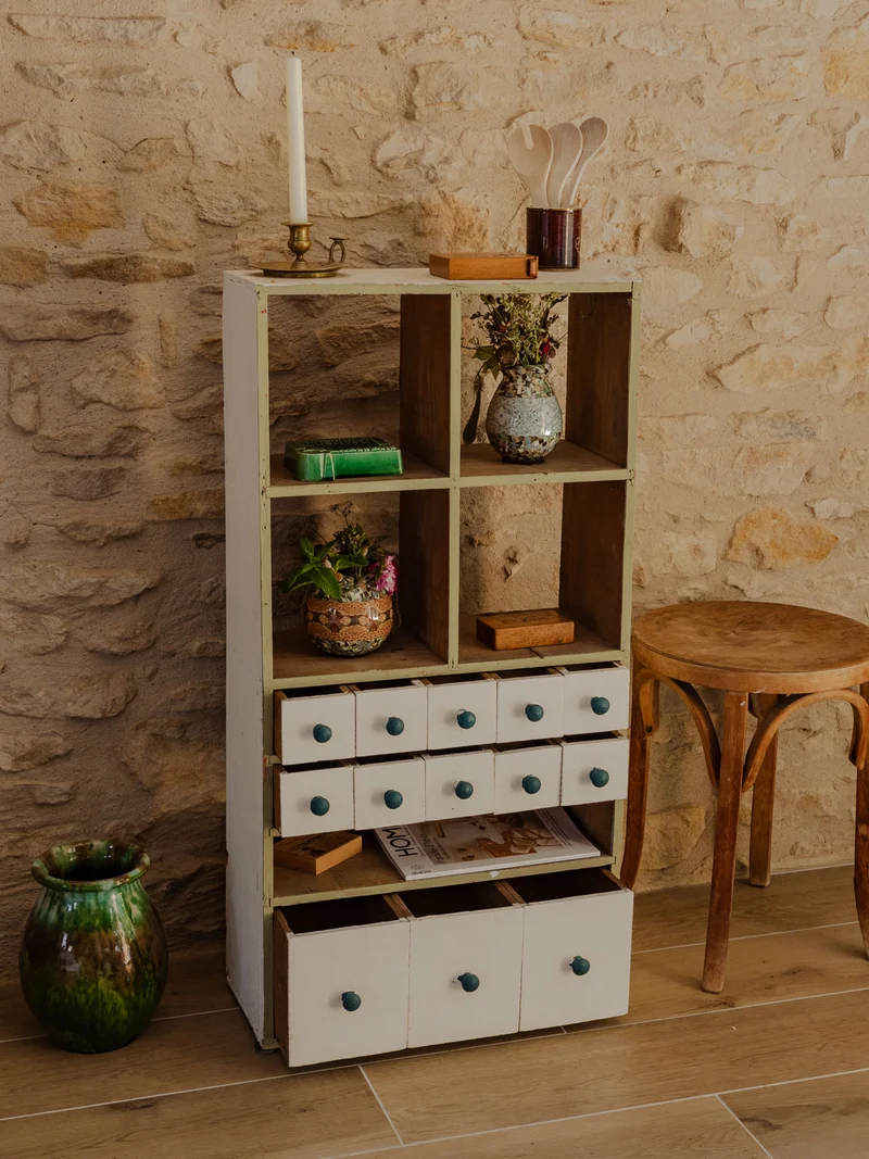 Fernand, le petit meuble de métier en bois N°369