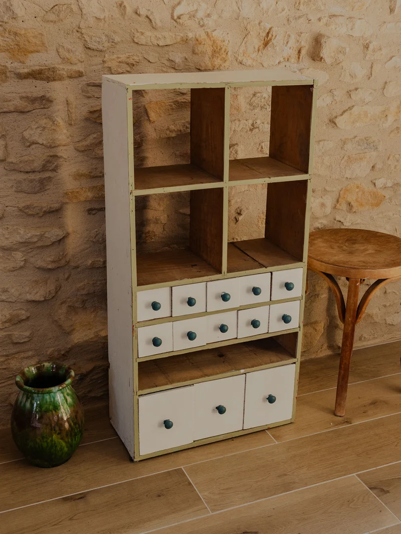 Fernand, le petit meuble de métier en bois N°369