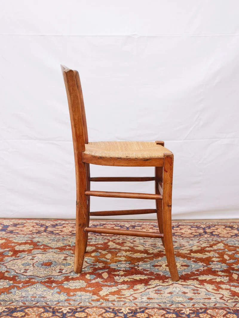 Claude, la paire de chaises en bois vintage N°1439