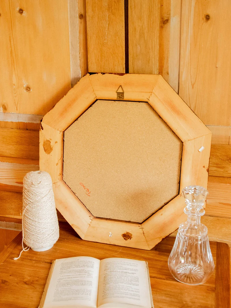 Georges, le miroir octogonal en bois foncé N°1319