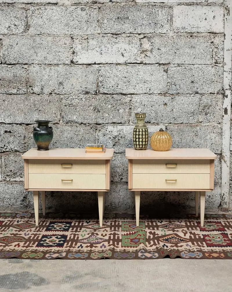 Maïa, la paire de tables de chevets épurées N°1529