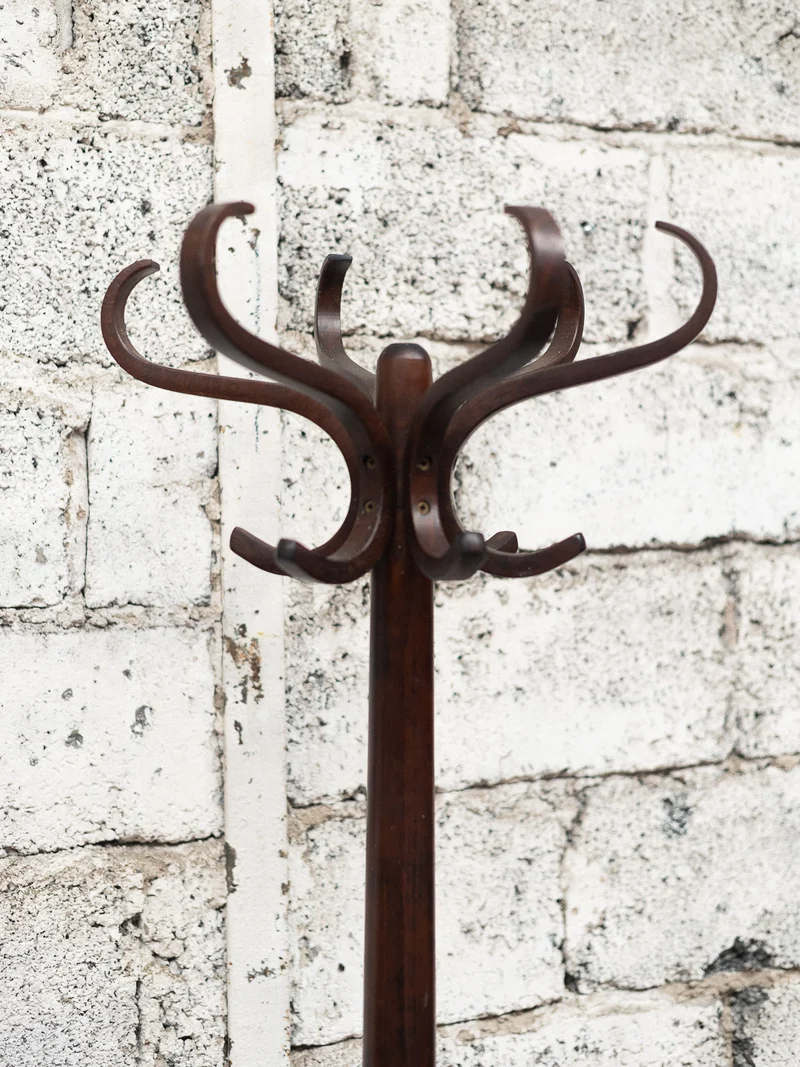 Max, le porte-manteau Baumann N°395