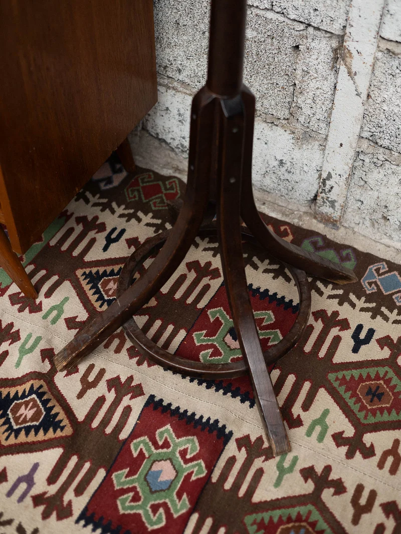 Max, le porte-manteau Baumann N°394
