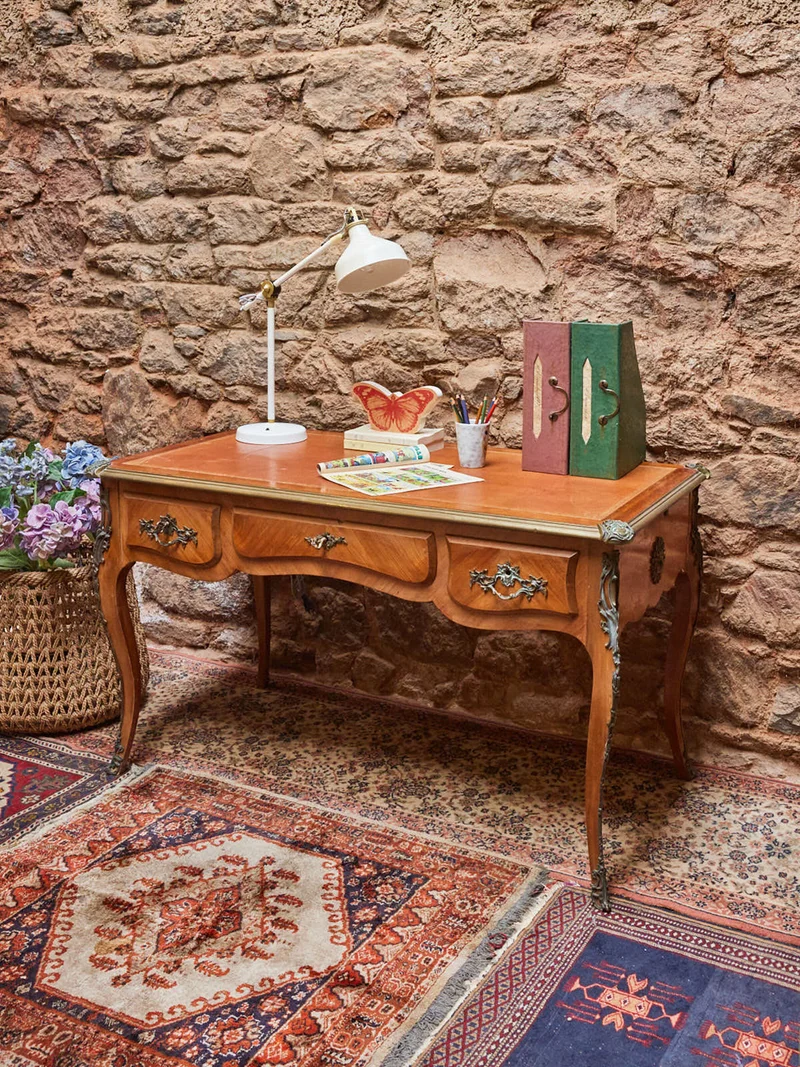 Edouard, le grand bureau style Louis XV en bois N°1009