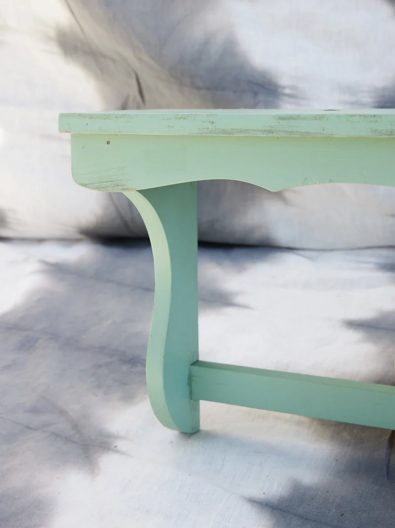 Gaëlle, l'étagère murale en bois vert d'eau N°1441