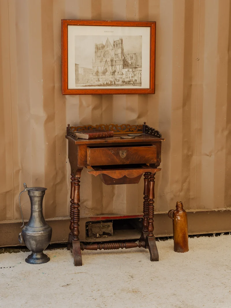 Francine, le meuble d'appoint en bois N°1080