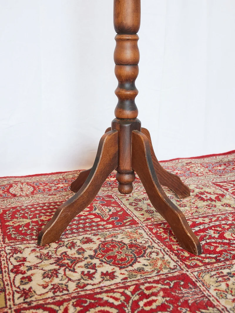 Max, le porte-manteau en bois tourné N°403
