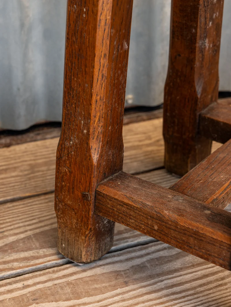 Regis, le tabouret en bois N°1473