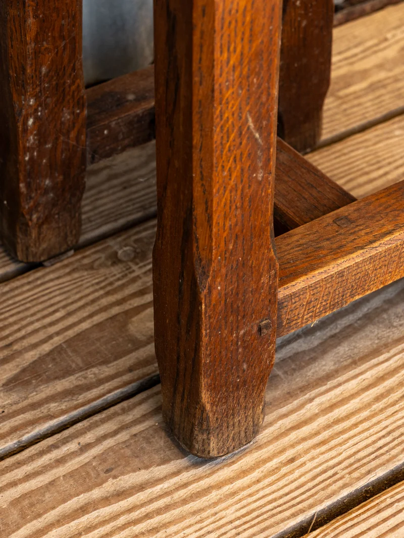 Regis, le tabouret en bois N°1473