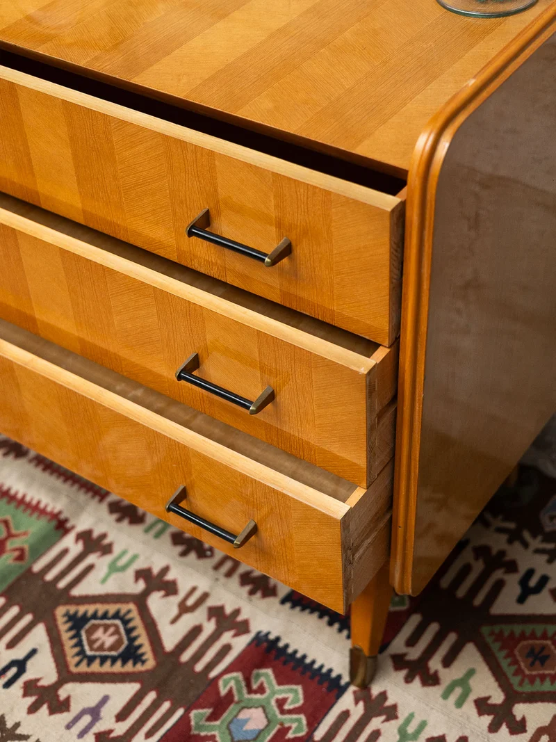 Olga, la commode rétro N°690